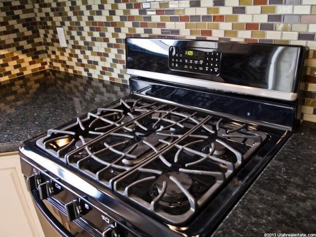 347 S 100 E, Heber City, UT 84032 — photo 9
