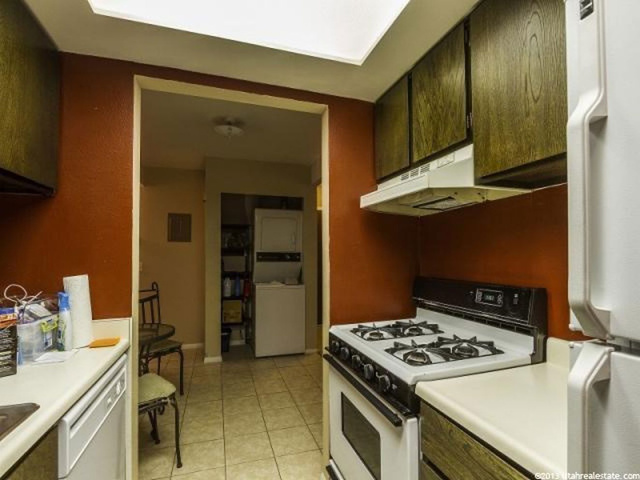 17 E 400 N #19, Bountiful, UT 84010 — photo 9