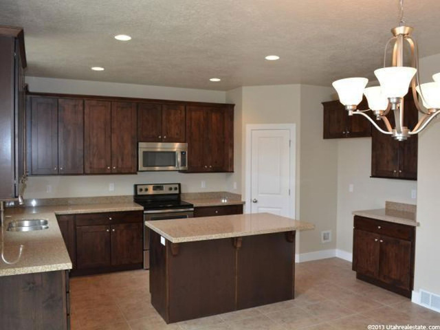 1368 E 275 S, Layton, UT 84040 — photo 5