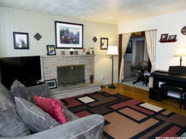 861 E Onyx, Sandy, UT 84094 — photo 4
