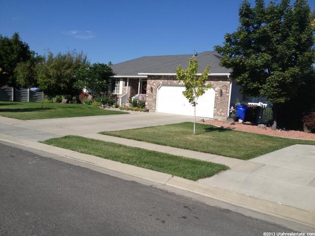 12189 S 3300 W, Riverton UT 84065