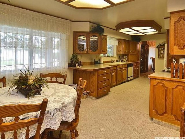 235 W 200 N, Henefer, UT 84033 — photo 8