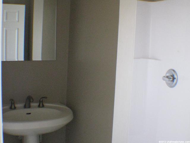 135 E 1900 S, Clearfield, UT 84015 — photo 10