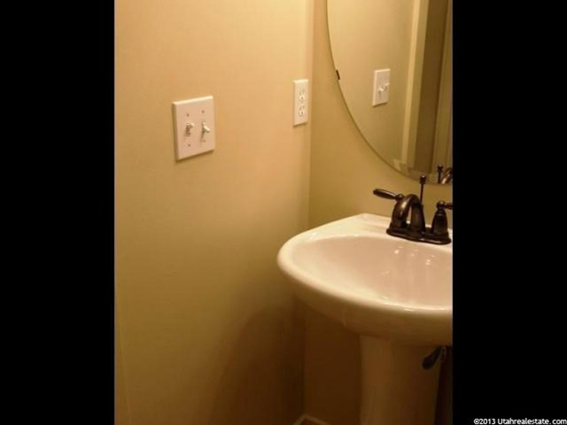 1136 S Red Rock Dr E, Ogden, UT 84404 — photo 2