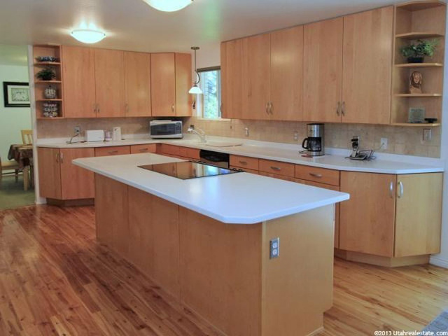 799 E 2150 S, Bountiful, UT 84010 — photo 7