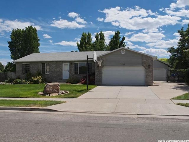 2863 W Victorian Dr, Riverton, UT 84065