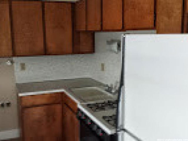 1081 S 1000 E, Clearfield, UT 84015 — photo 8