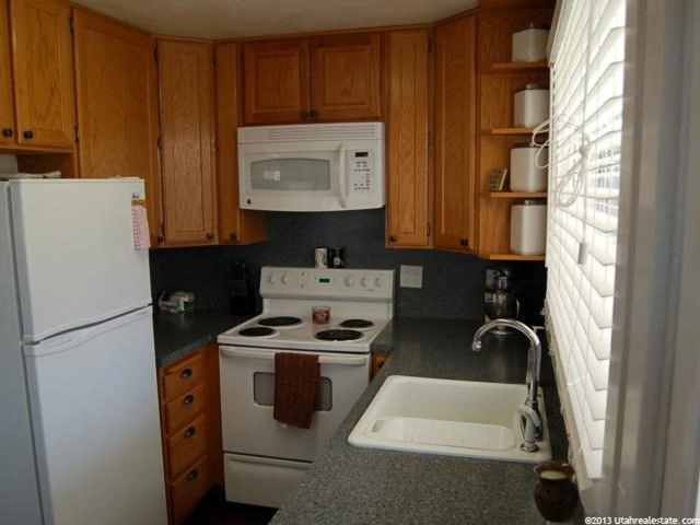1717 E Swan St, Ogden, UT 84401 — photo 2
