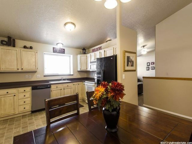 196 E 2275 S, Clearfield, UT 84015 — photo 10