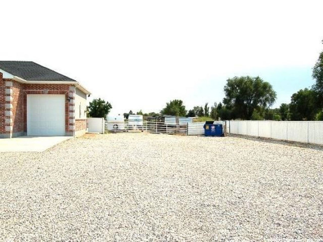 4667 W 4800 S, Hooper, UT 84315 — photo 2