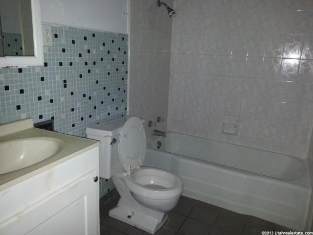 564 N 200 W, Logan, UT 84321 — photo 8