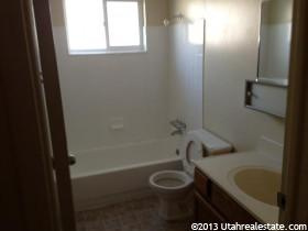 214 W 650 S, Bountiful, UT 84010 — photo 4