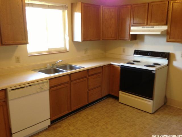 229 W 650 S, Bountiful, UT 84010 — photo 3