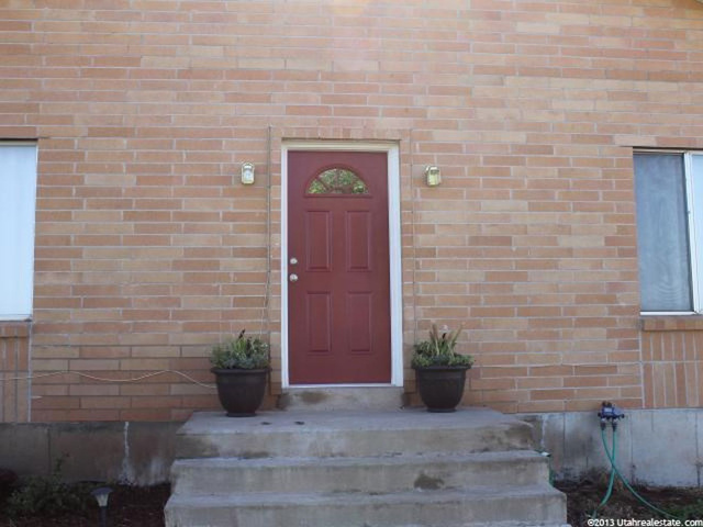 9122 E Kitchen Ln, Tridell, UT 84076 — photo 2