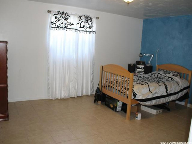 9122 E Kitchen Ln, Tridell, UT 84076 — photo 5