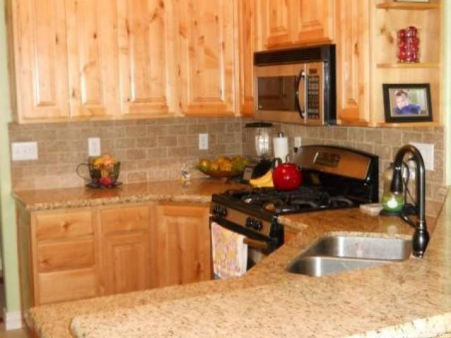 450 E 50 North N, Moroni, UT 84646 — photo 3