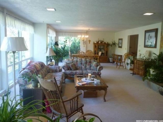 6197 Osmond Dr, Uintah, UT 84403 — photo 4