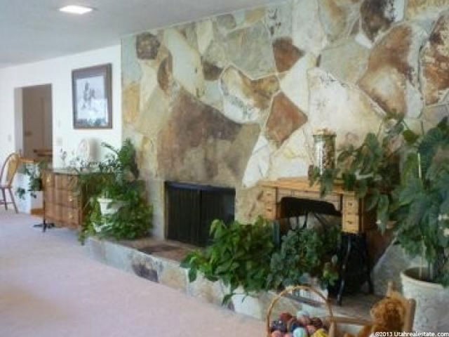 6197 Osmond Dr, Uintah, UT 84403 — photo 9
