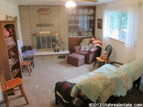 198 S Center, Hyrum, UT 84319 — photo 7