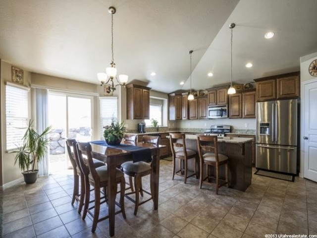 3167 N Goshawk Way E, Layton, UT 84040 — photo 9