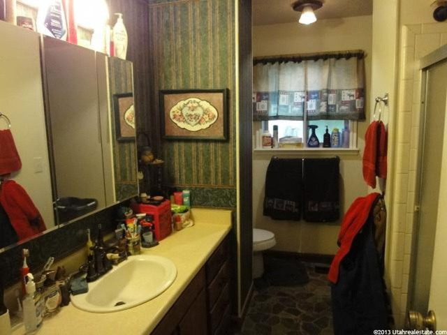 286 N Scenic View Dr E, Hyrum, UT 84319 — photo 10