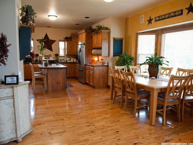 227 S 380 E, Mendon, UT 84325 — photo 10