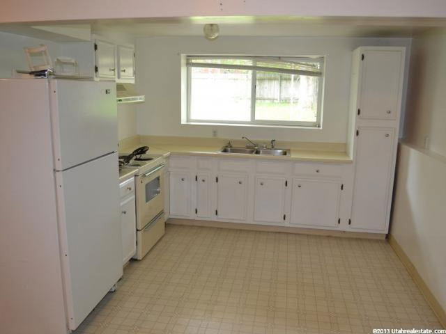 1988 N 1225 W, Clinton, UT 84015 — photo 9