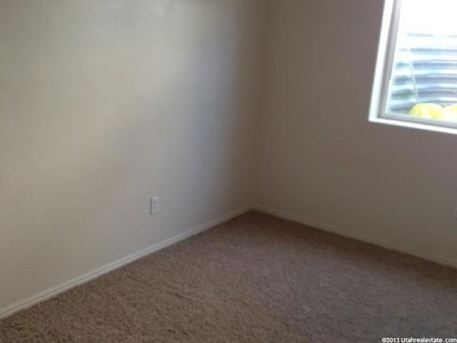 1533 N 2275 W, Clinton, UT 84015 — photo 7