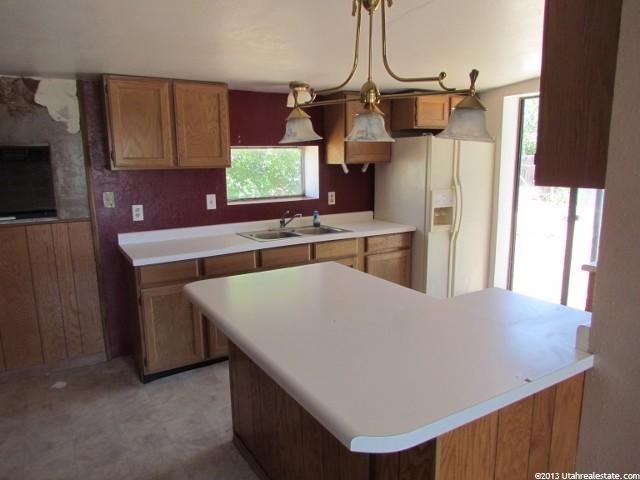 286 W 300 N, Delta, UT 84624 — photo 4