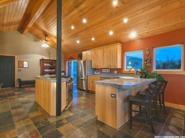 1150 E Bluffs Dr, Woodland, UT 84036 — photo 8
