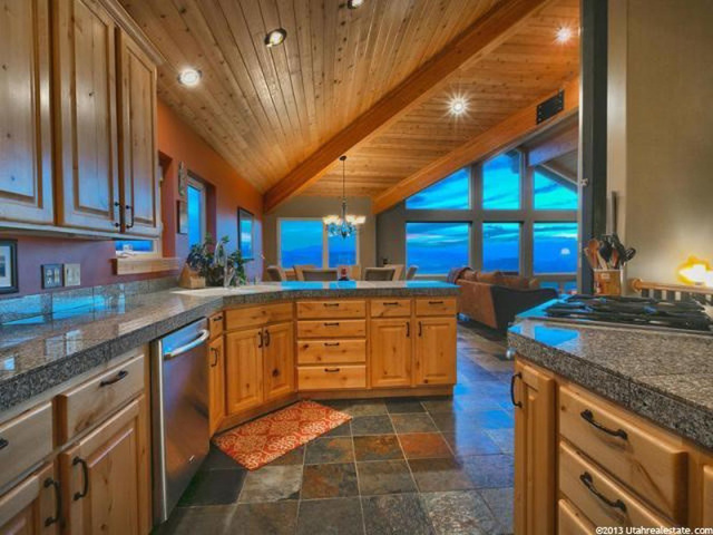 1150 E Bluffs Dr, Woodland, UT 84036 — photo 10