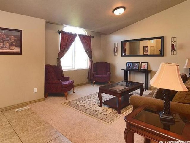 787 W 25 N, Clearfield, UT 84015 — photo 3