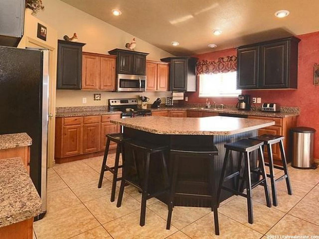 787 W 25 N, Clearfield, UT 84015 — photo 6