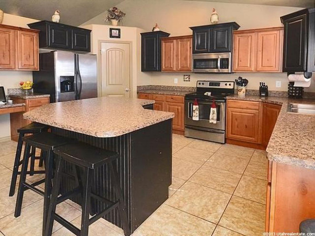 787 W 25 N, Clearfield, UT 84015 — photo 7