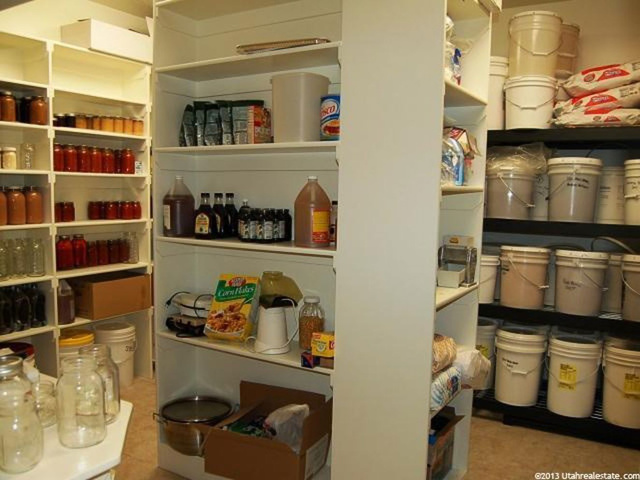 5451 S 7100 W, Hooper, UT 84315 — photo 11