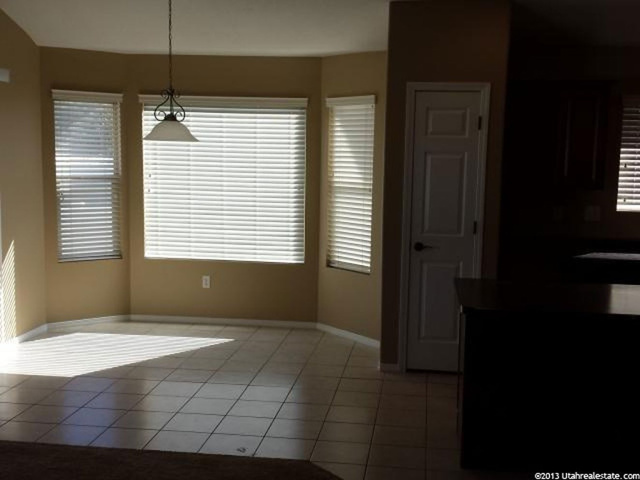 1372 N 2340 W, Clinton, UT 84015 — photo 5