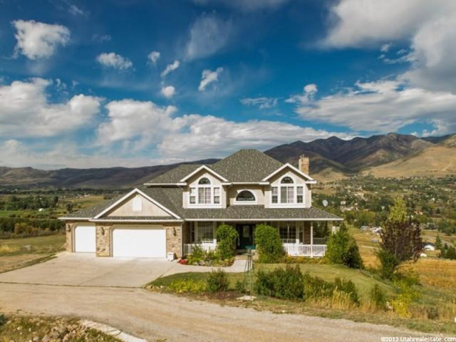 4068 E Nordic Valley Dr, Eden, UT 84310 — photo 2