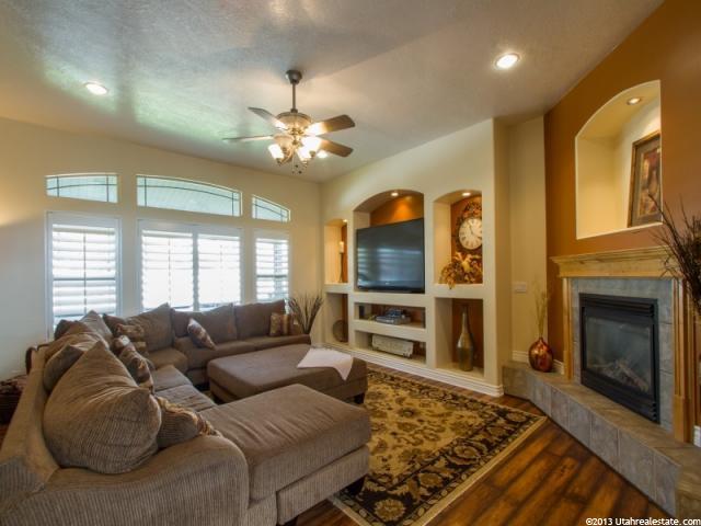 928 W 2985 S, Syracuse, UT 84075 — photo 4