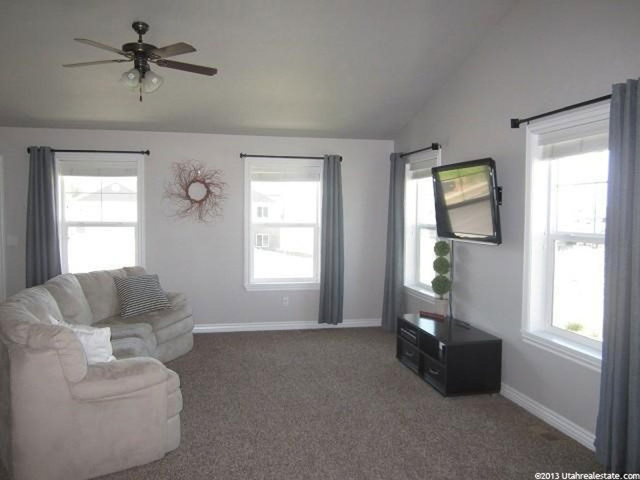 705 E 450 N, Hyde Park, UT 84318 — photo 2