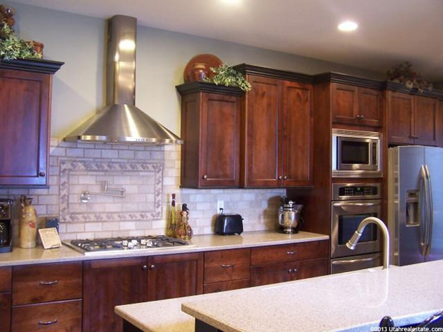 831 E 3575, North Ogden, UT 84414 — photo 6