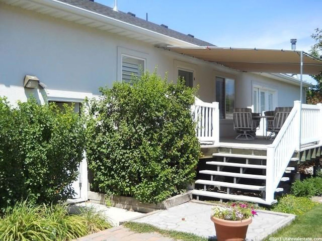 590 S 800 E, River Heights, UT 84321 — photo 3