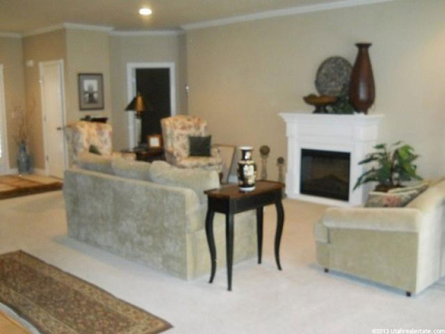 590 S 800 E, River Heights, UT 84321 — photo 4
