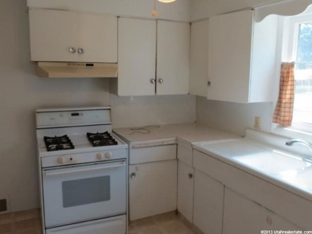 347 E 4300 S, Washington Terrace, UT 84405 — photo 10
