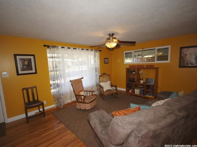 668 E Crestwood Cir, Bountiful, UT 84010 — photo 12