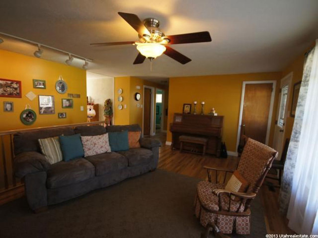 668 E Crestwood Cir, Bountiful, UT 84010 — photo 10
