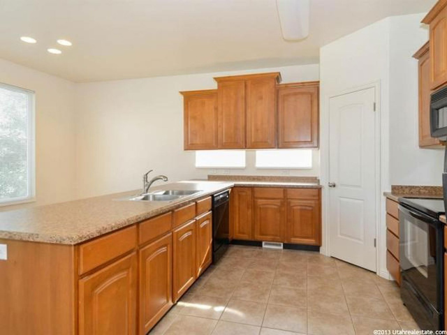 4420 W 5850 S, Hooper, UT 84315 — photo 12