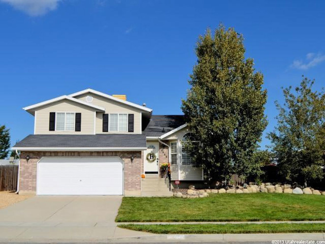 5542 W Lodestone Ave S, Salt Lake City, UT 84118