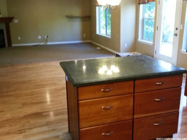 345 E 450 S, Hyde Park, UT 84318 — photo 4