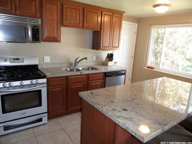 269 E 2200 S, Bountiful, UT 84010 — photo 6