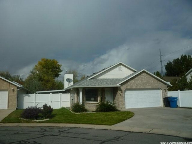 764 W 4075 S, Riverdale, UT 84405 — photo 2